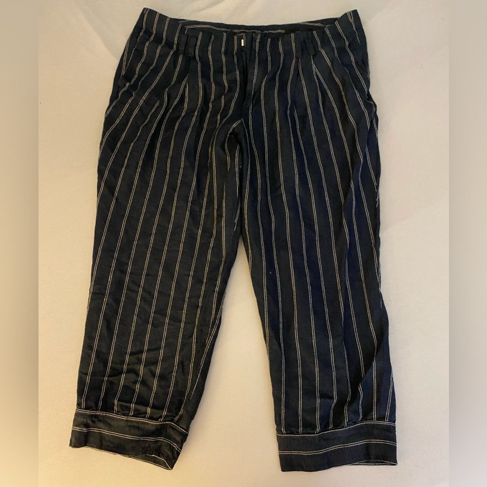 Banana Republic size 14 Avery pants navy blue with white stripes
